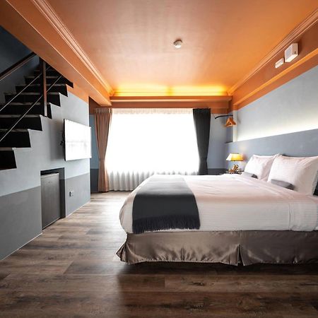 Motel 東旅驛棧 Jiaoxi Zewnętrze zdjęcie