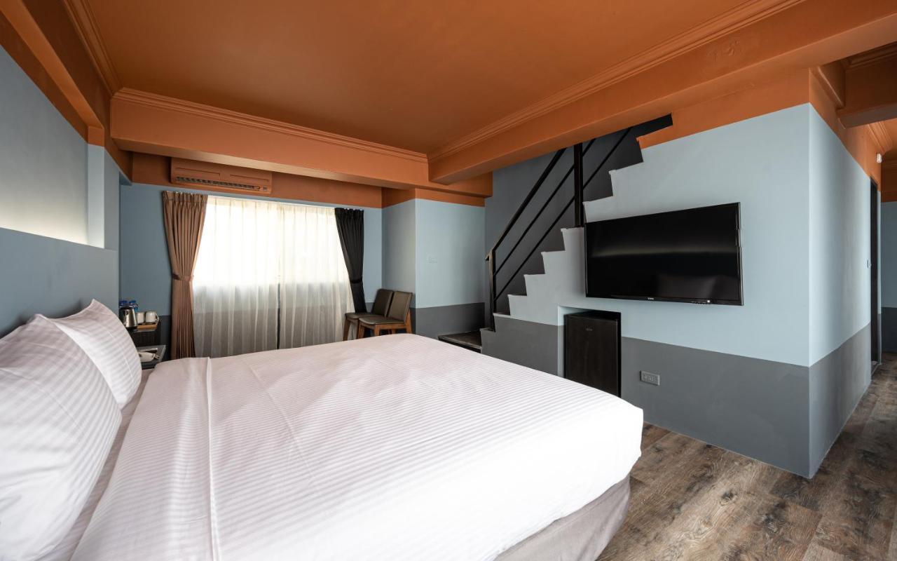 Motel 東旅驛棧 Jiaoxi Zewnętrze zdjęcie