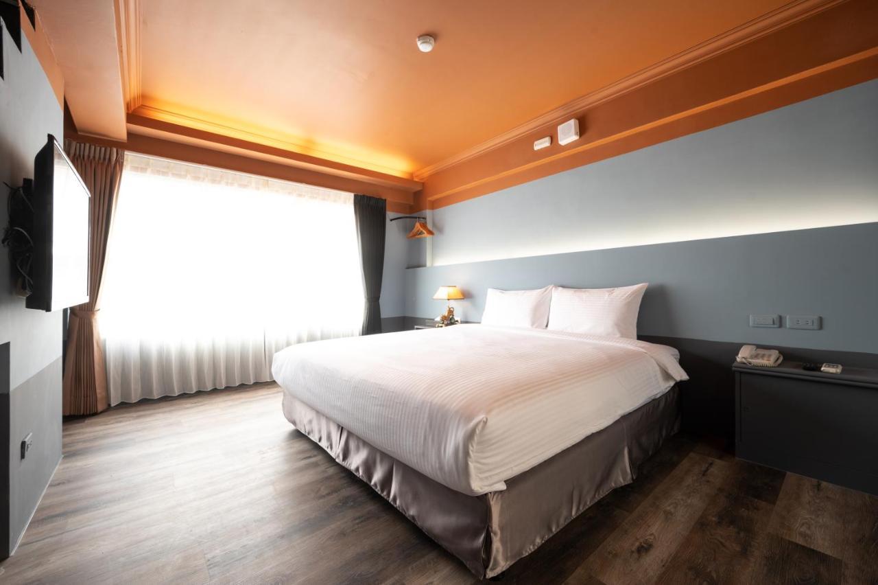 Motel 東旅驛棧 Jiaoxi Zewnętrze zdjęcie