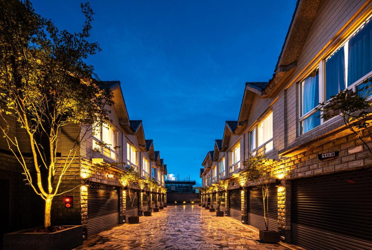 Motel 東旅驛棧 Jiaoxi Zewnętrze zdjęcie