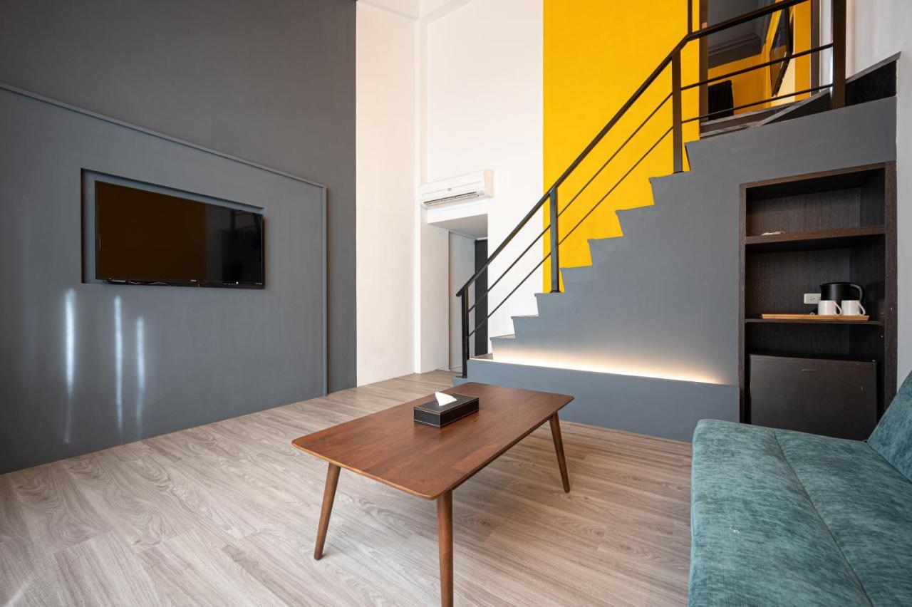 Motel 東旅驛棧 Jiaoxi Zewnętrze zdjęcie