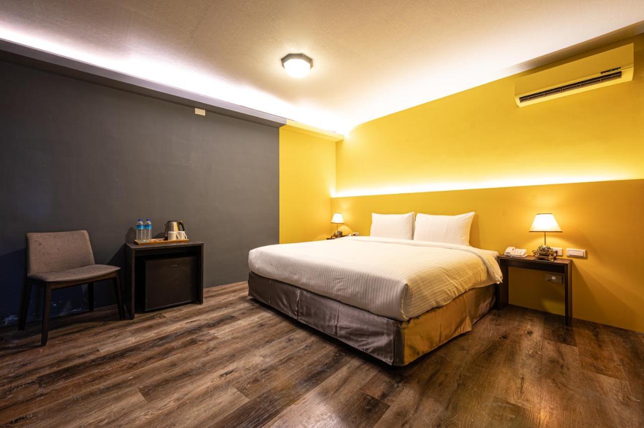 Motel 東旅驛棧 Jiaoxi Zewnętrze zdjęcie