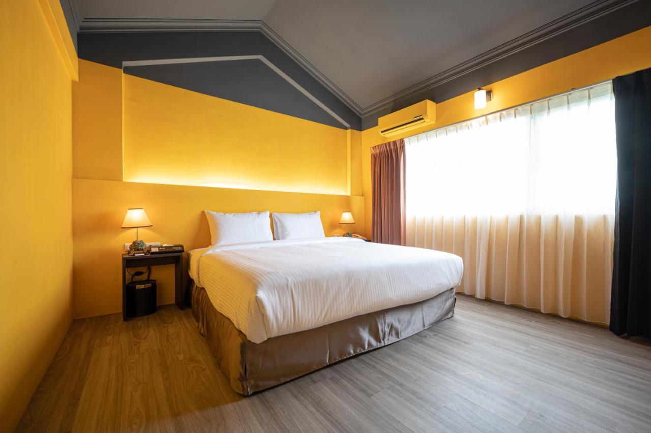 Motel 東旅驛棧 Jiaoxi Zewnętrze zdjęcie