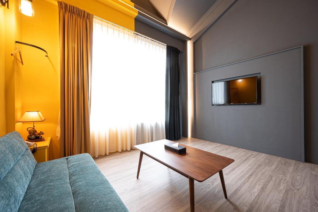 Motel 東旅驛棧 Jiaoxi Zewnętrze zdjęcie