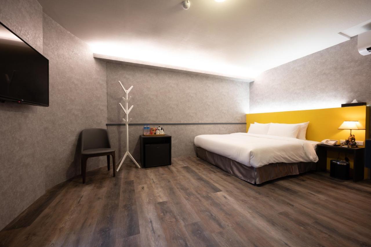 Motel 東旅驛棧 Jiaoxi Zewnętrze zdjęcie